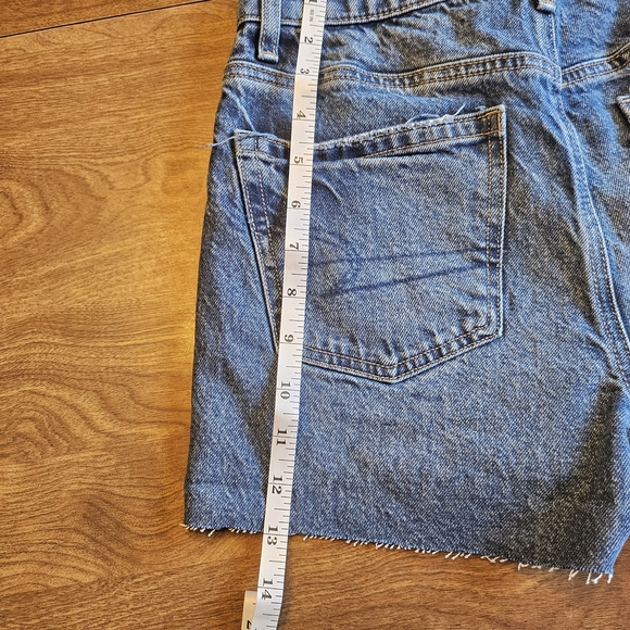 American Eagle Outfitters Distressed Blue Jean Shorts - Picture 3 of 8
